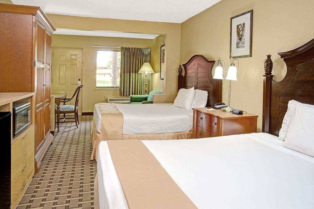 Travelodge Suites By Wyndham Kissimmee Orange Ngoại thất bức ảnh